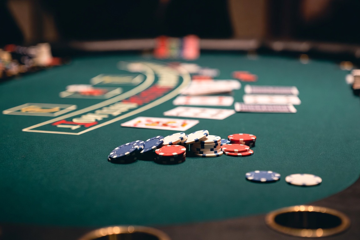 6777bet