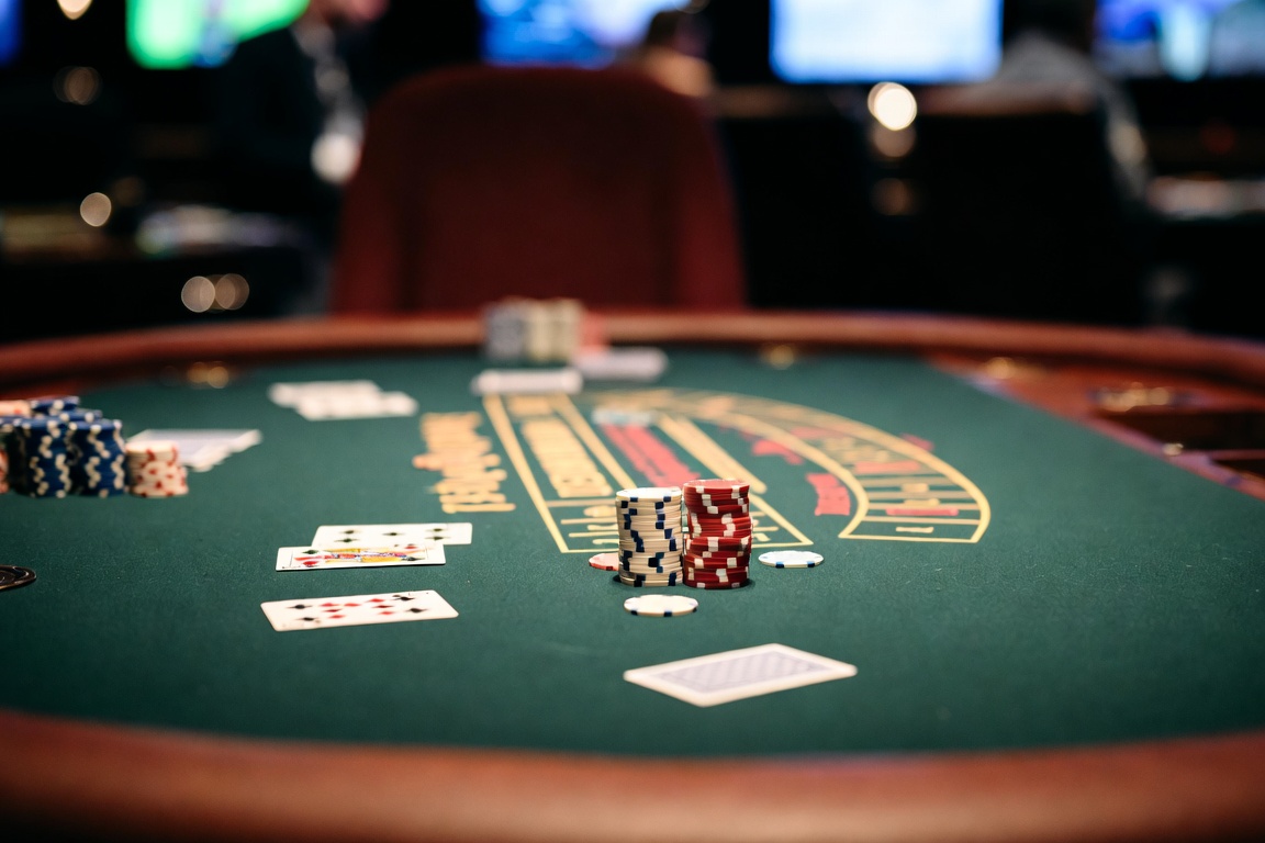 6777bet